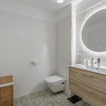 Sea View House Pride & Joy - Adults Only