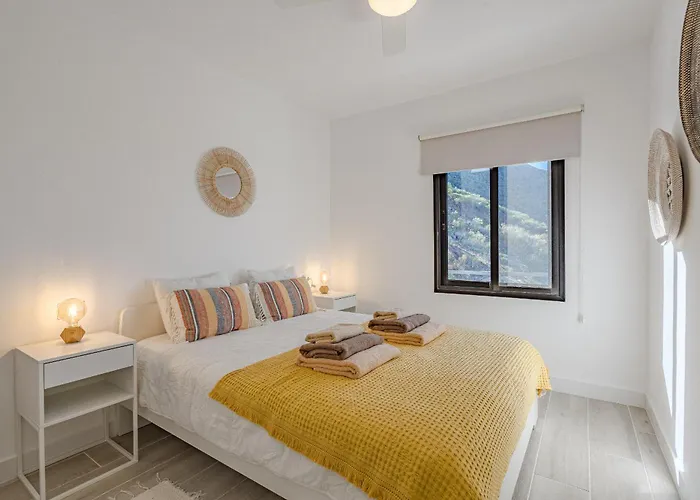 Sea View House Pride & Joy - Adults Only Semesterbostad