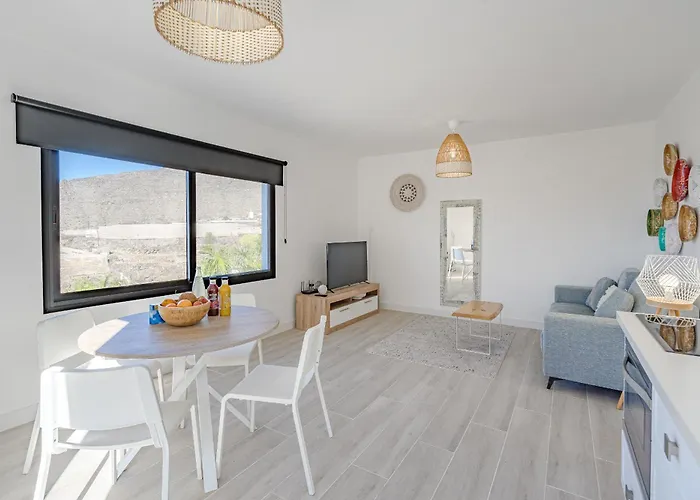 Sea View House Pride & Joy - Adults Only Дом отдыха *